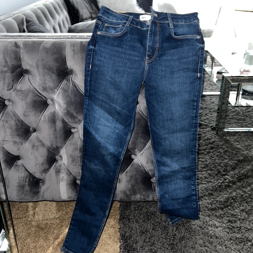 Zara jeans